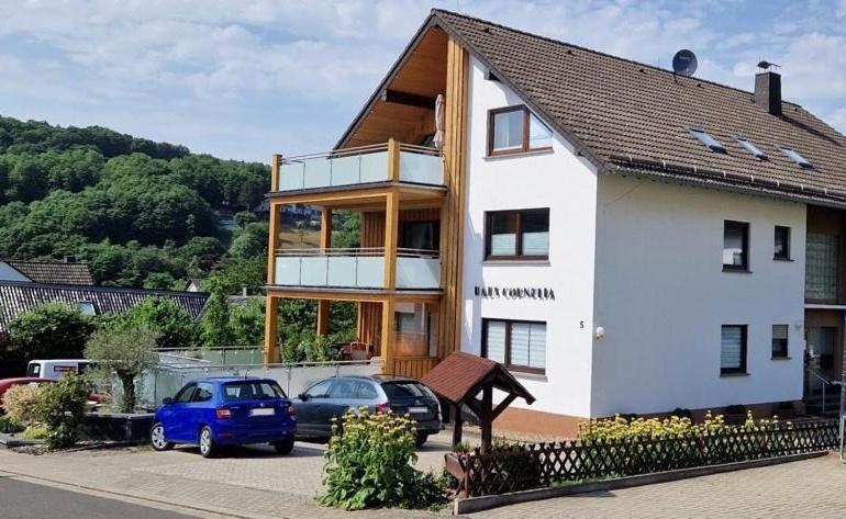 Haus Cornelia Apartment Einruhr Exterior foto