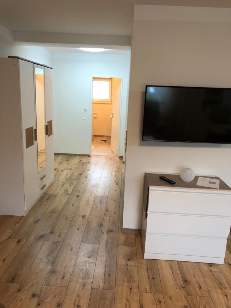 Haus Cornelia Apartment Einruhr Exterior foto